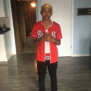 Meet your Posher, Ahmad